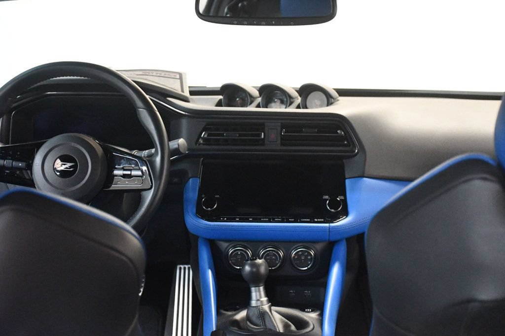 Used 2024 Nissan Z Performance w/ Floor Mat Package RWD image 5