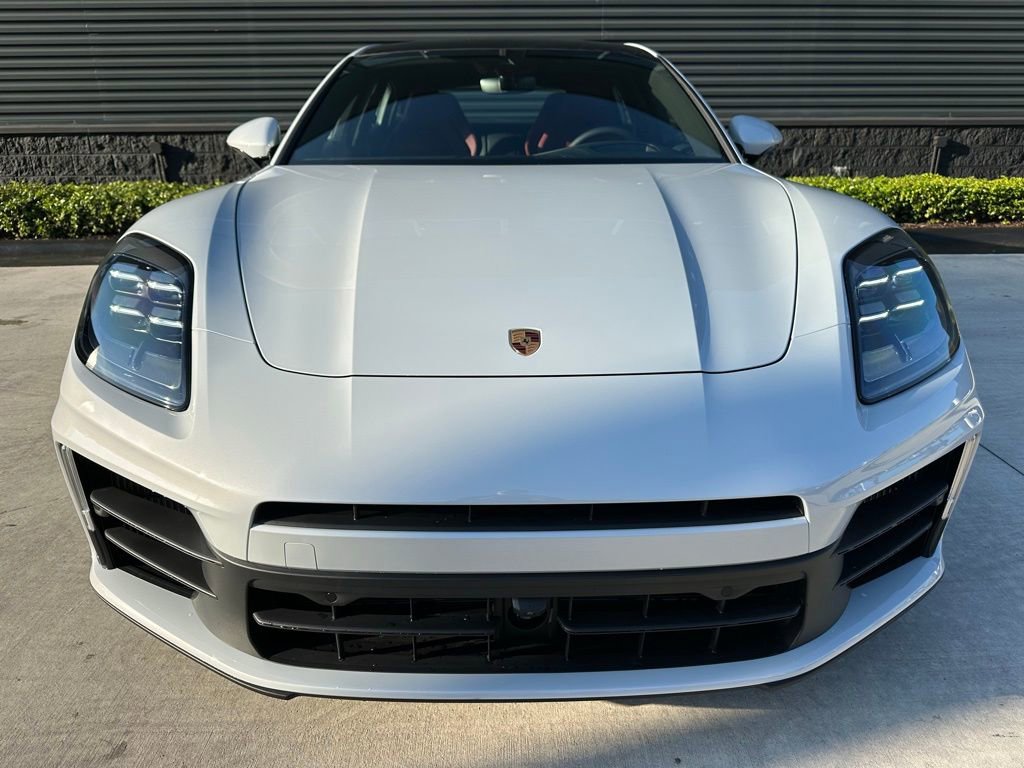 Used 2026 Porsche Panamera image 8