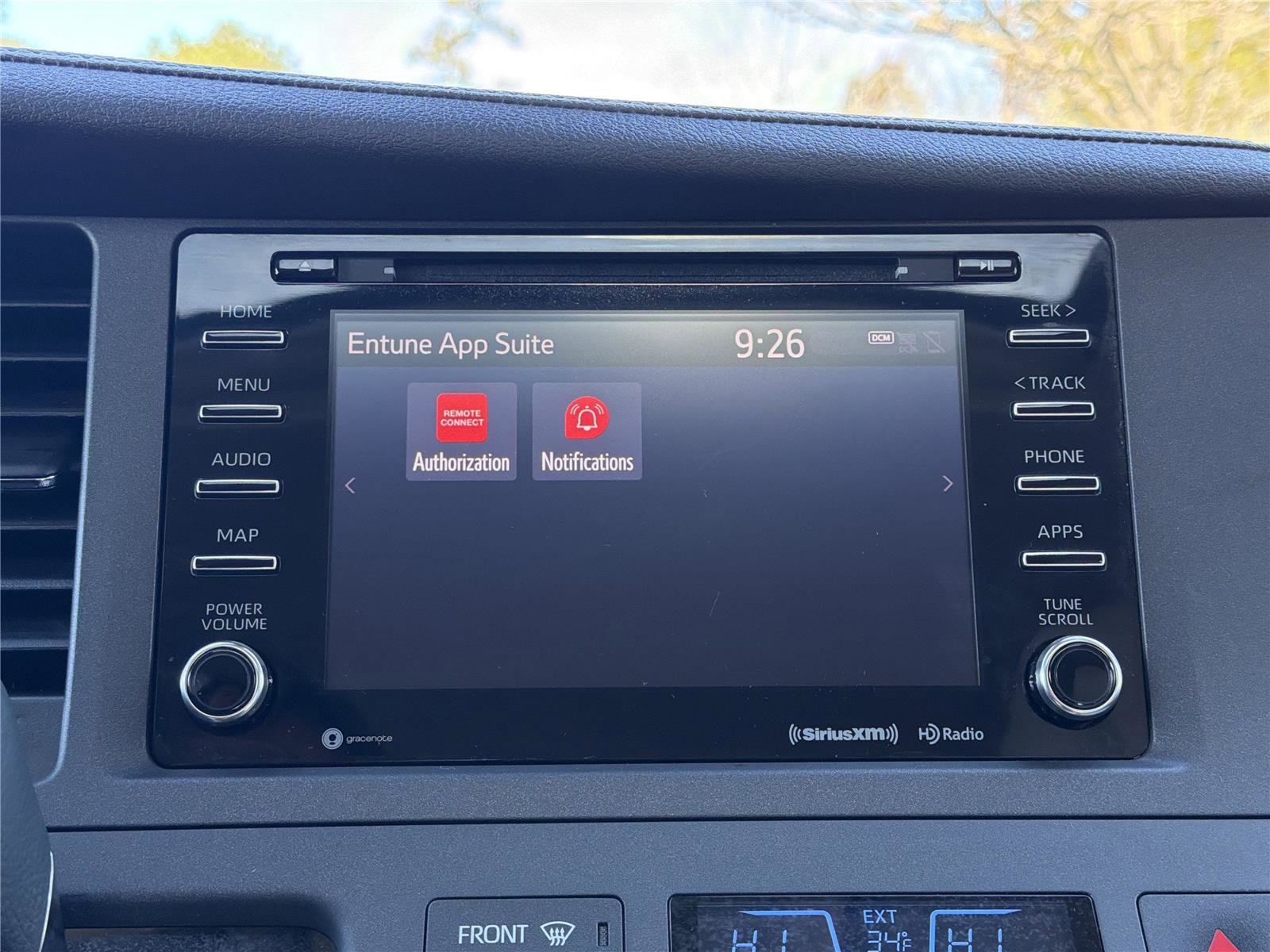 Used 2020 Toyota Sienna XLE FWD image 8