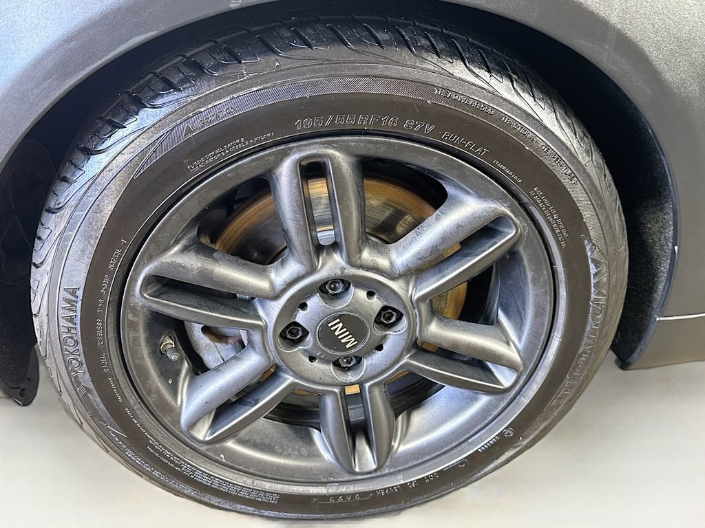 Used 2011 MINI Cooper S image 38