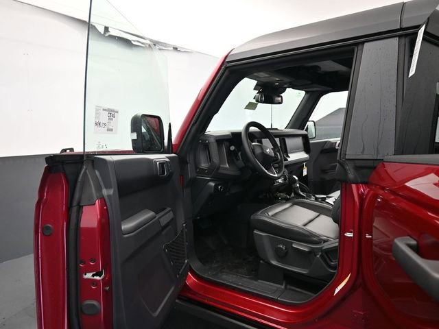 New 2025 Ford Bronco Badlands image 16