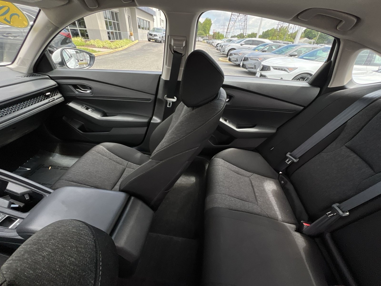 Used 2023 Honda Accord EX image 3