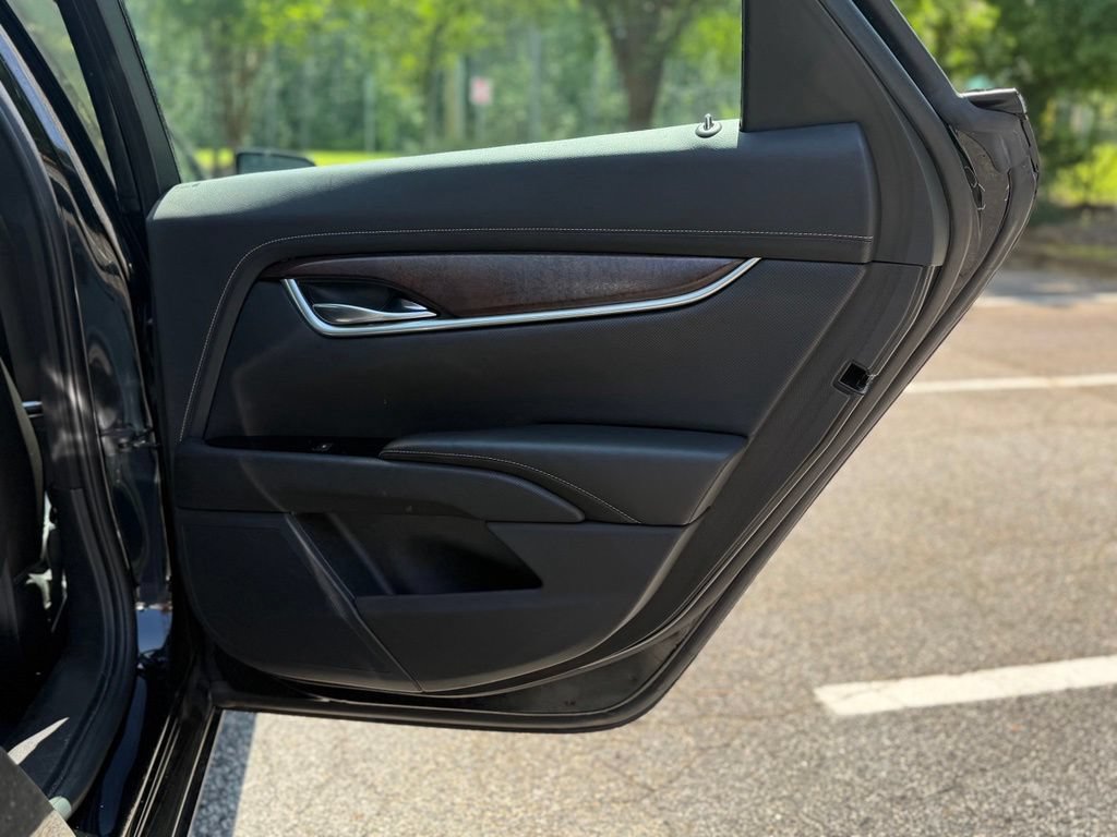 Used 2019 Cadillac XTS Luxury FWD image 17