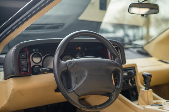 Used 1995 Lotus Esprit S4s image 32