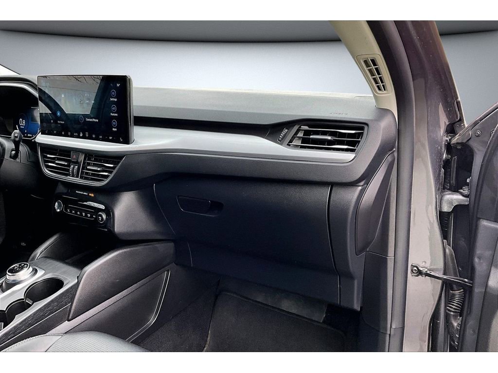 Used 2024 Ford Escape Platinum AWD/4WD image 17