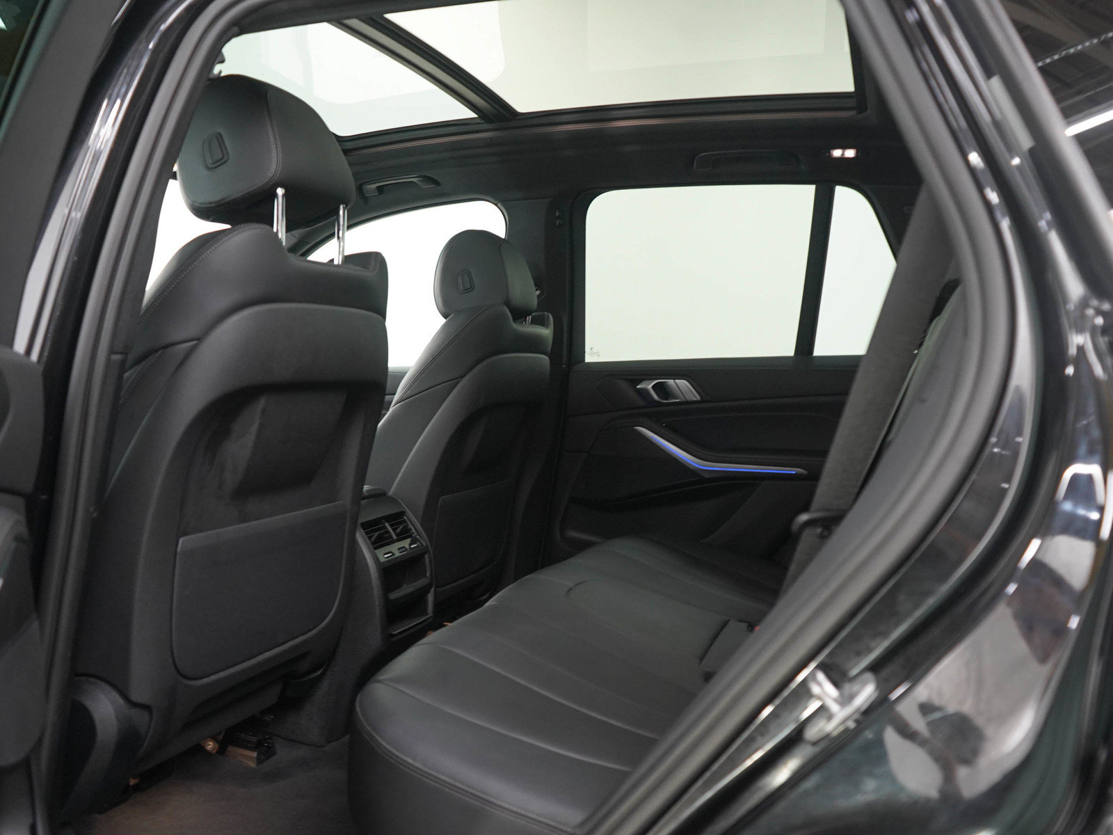 Used 2022 BMW X5 xDrive40i AWD/4WD image 21