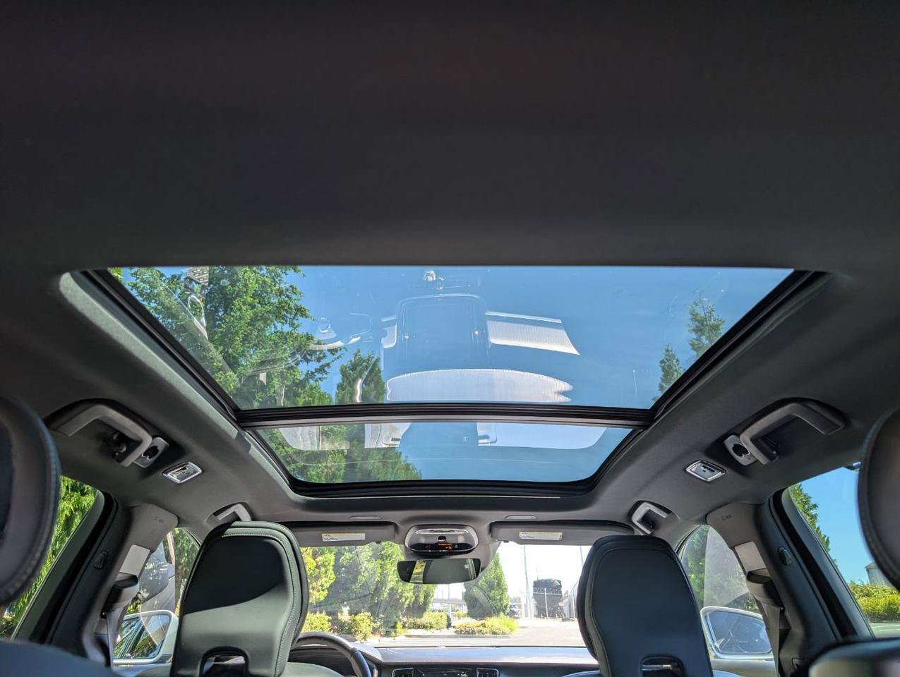 Used 2019 Volvo V90 T6 R-Design w/ Advanced Package AWD/4WD image 15
