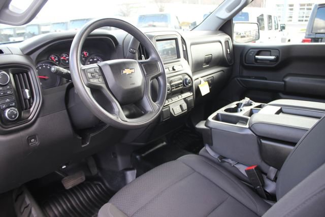Used 2022 Chevrolet Silverado 1500 W/T w/ WT Value Package image 3