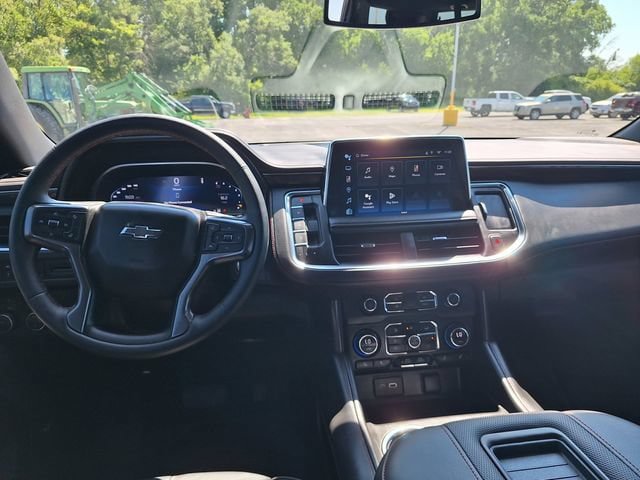 Used 2023 Chevrolet Tahoe RST w/ Luxury Package AWD/4WD image 14