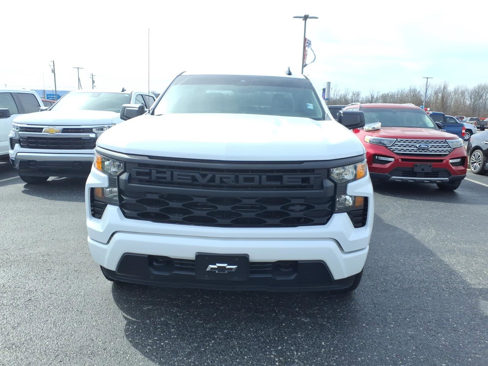 Used 2023 Chevrolet Silverado 1500 Custom w/ LPO, Dark Essentials Package AWD/4WD image 2