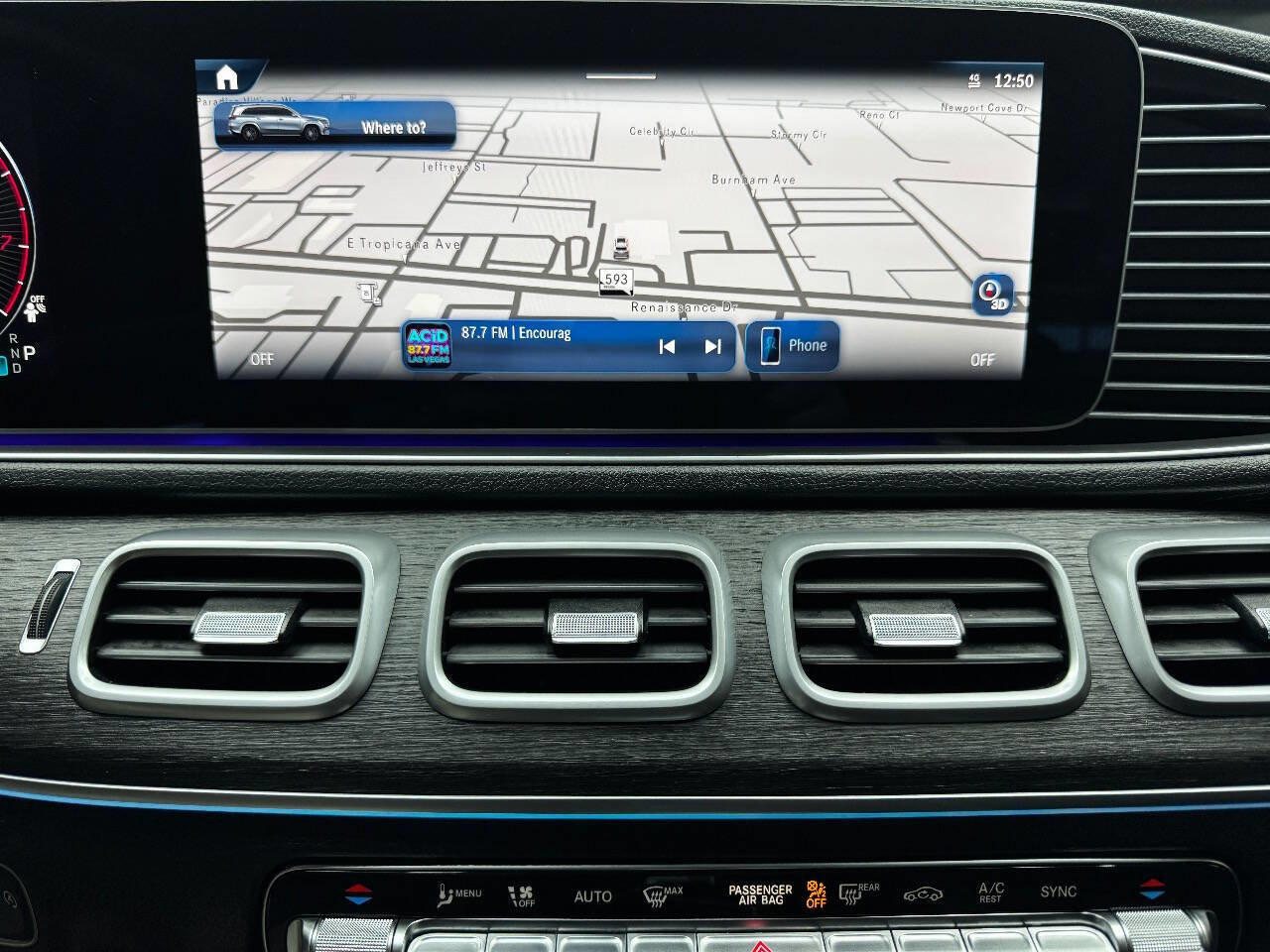 Used 2025 Mercedes-Benz GLS 450 4MATIC image 22