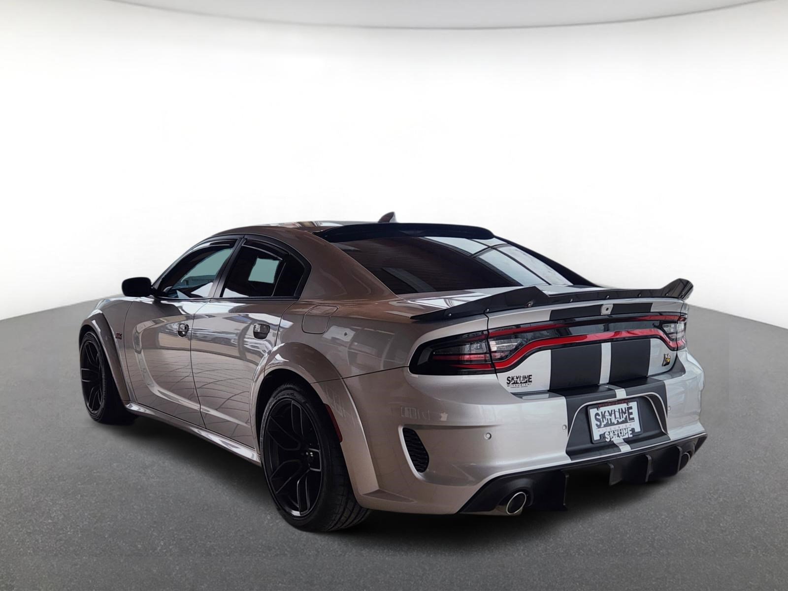 Used 2022 Dodge Charger Scat Pack RWD image 4