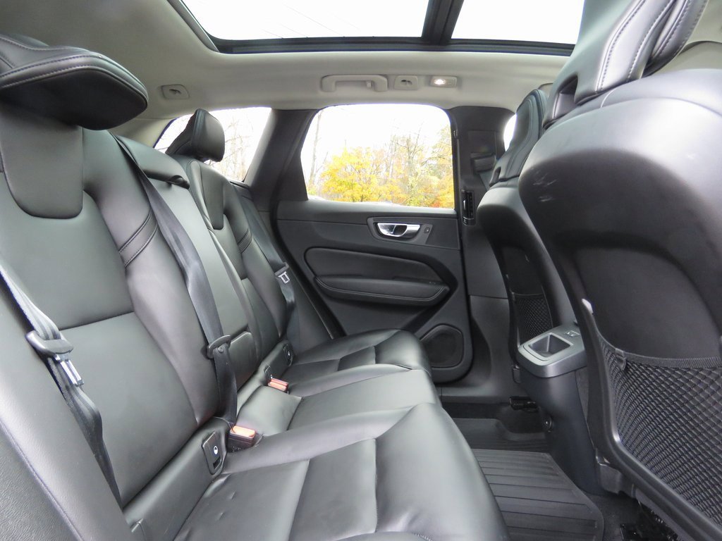 Used 2023 Volvo XC60 B5 Core w/ Climate Package image 17