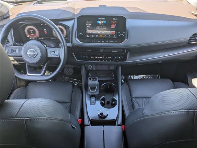 Used 2023 Nissan Rogue Platinum w/ Platinum Premium Package image 19