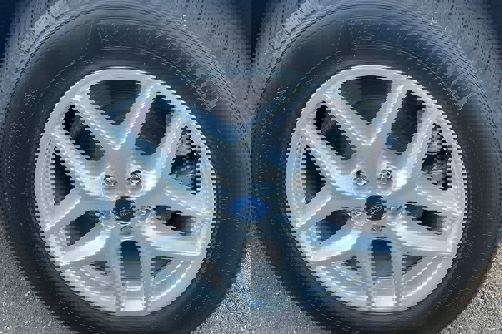 Used 2022 Ford Edge SEL w/ Convenience Package image 22