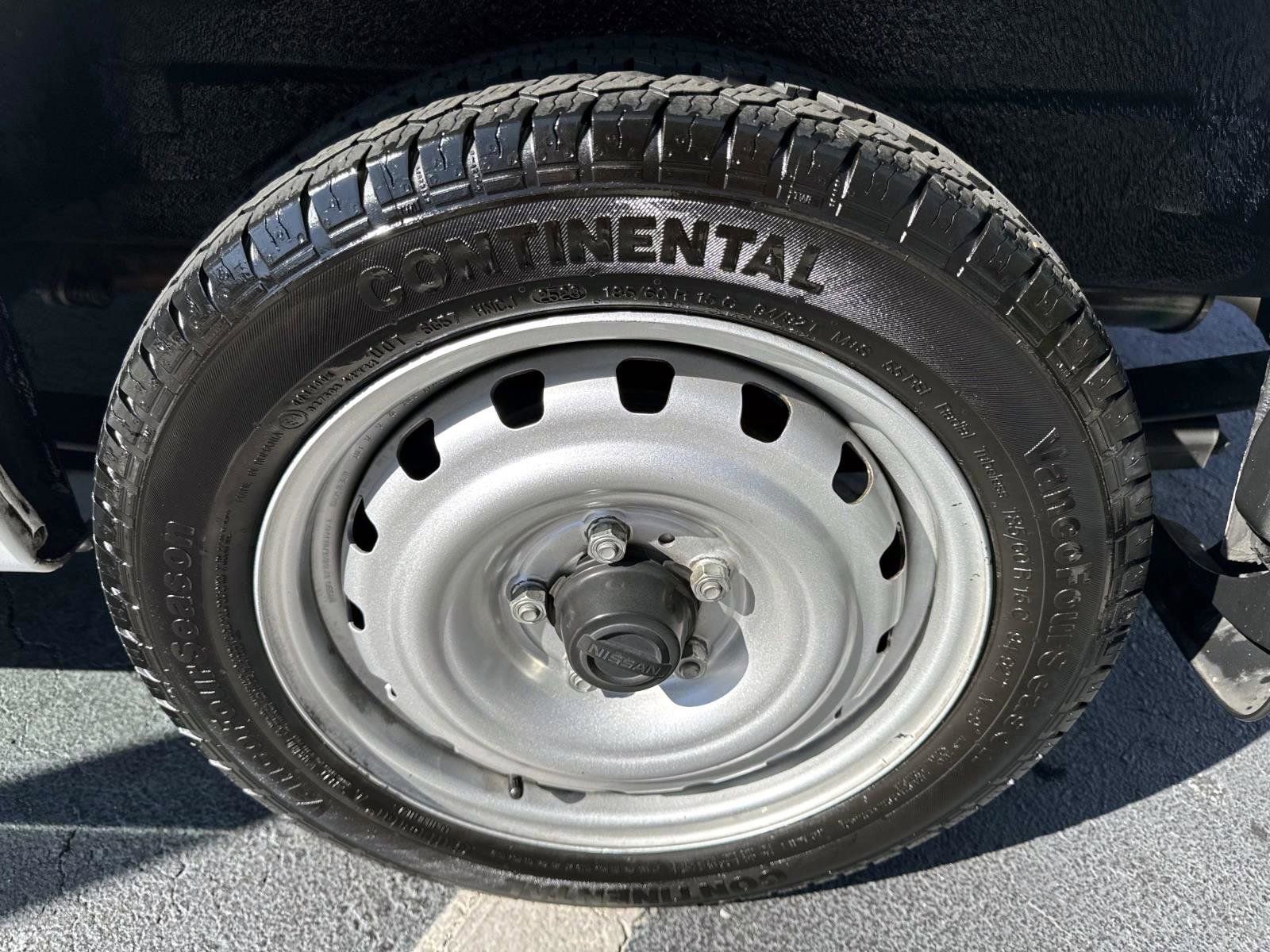 Used 2021 Nissan NV200 S image 25