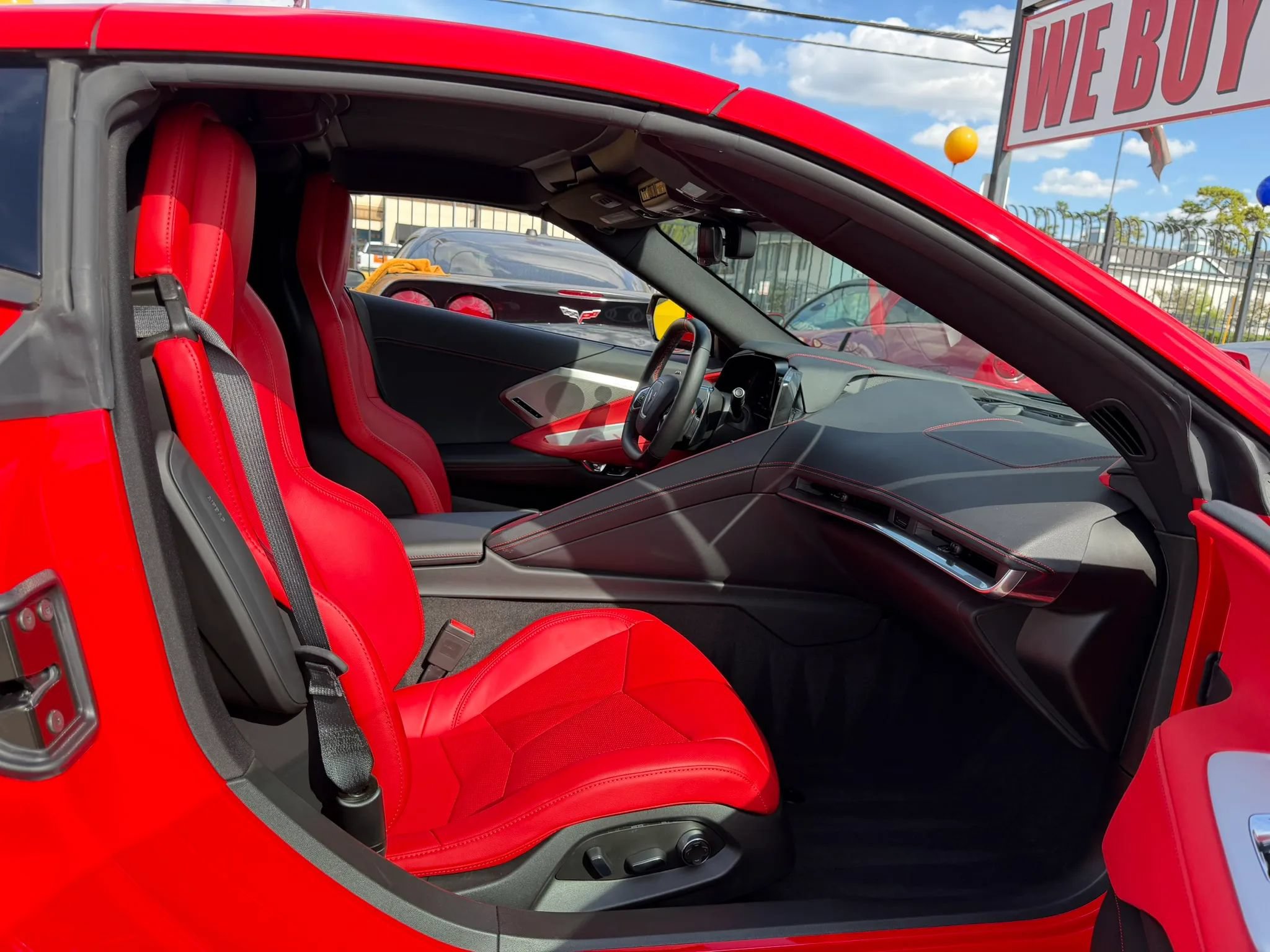 Used 2022 Chevrolet Corvette Stingray Preferred Cpe w/ Z51 Performance Package RWD image 21