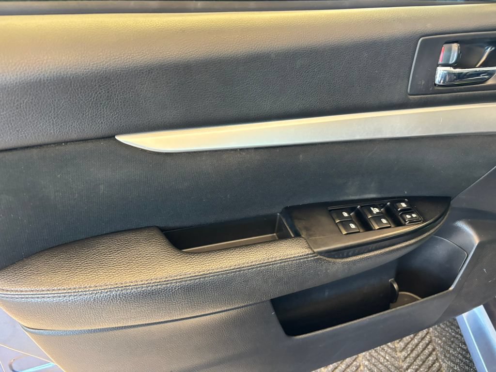 Used 2014 Subaru Legacy 2.5i AWD/4WD image 13