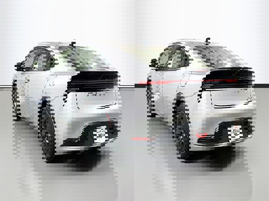 New 2026 Toyota Prius LE image 6