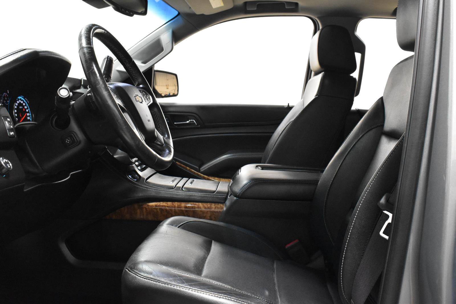 Used 2017 Chevrolet Tahoe Premier image 3