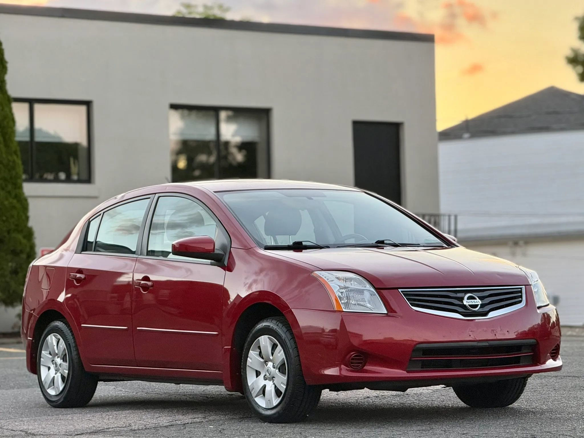Used 2010 Nissan Sentra 2.0 FWD image 3