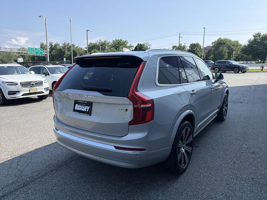 Certified 2023 Volvo XC90 B6 Ultimate AWD/4WD image 8