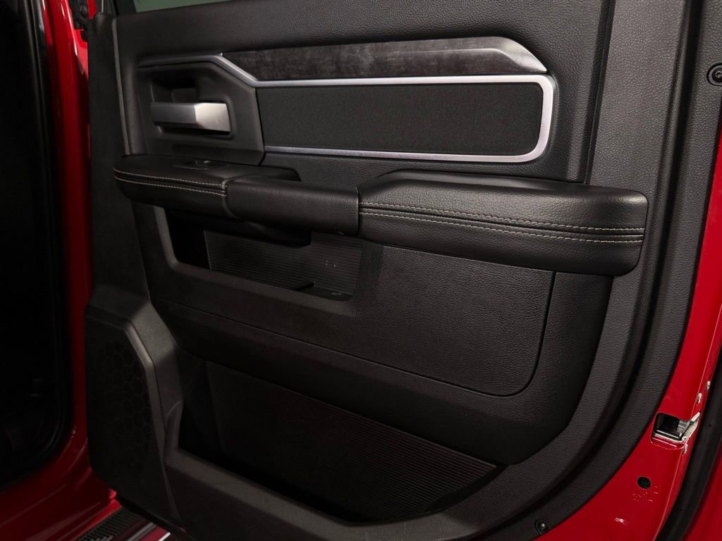 Used 2024 RAM 2500 Big Horn w/ Bed Utility Group image 29