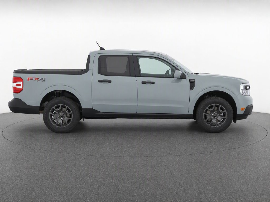 Used 2023 Ford Maverick Lariat w/ Lariat Luxury Package AWD/4WD image 2