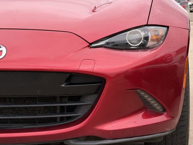 Used 2020 MAZDA MX-5 Miata RF Grand Touring RWD image 9