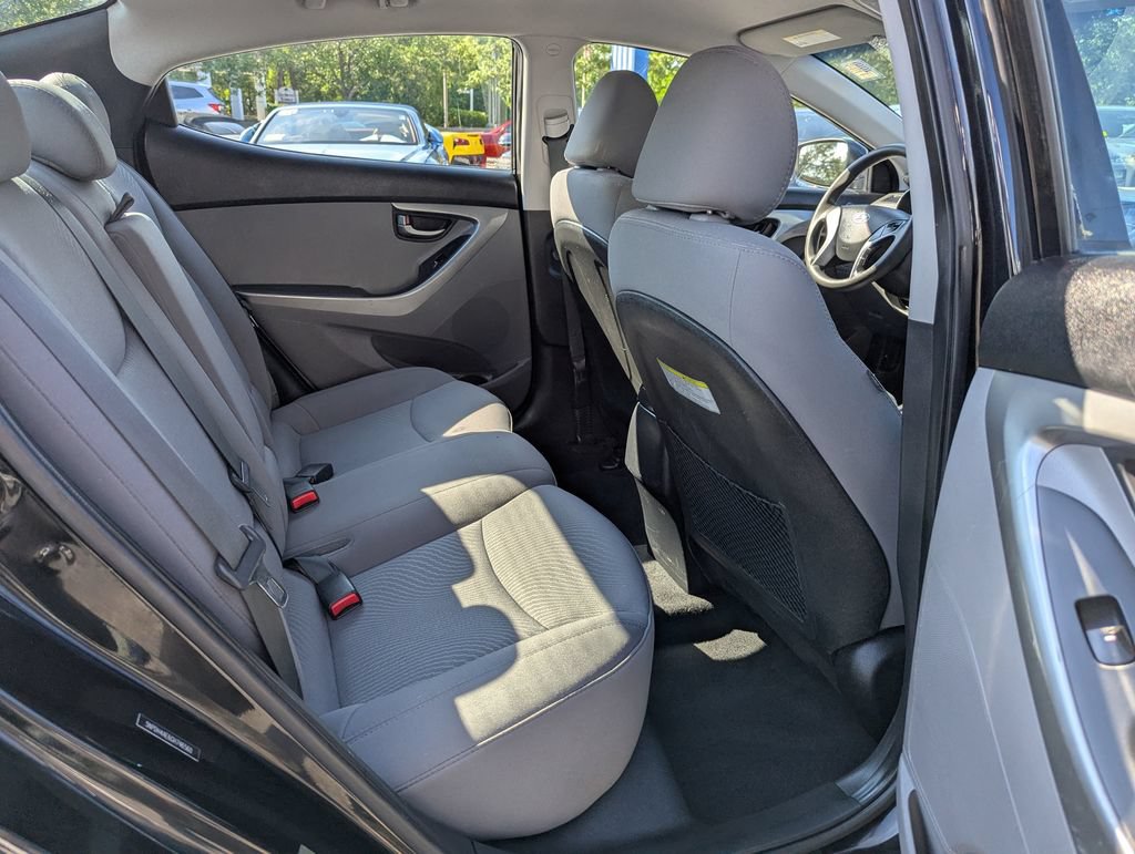 Used 2016 Hyundai Elantra SE FWD image 27