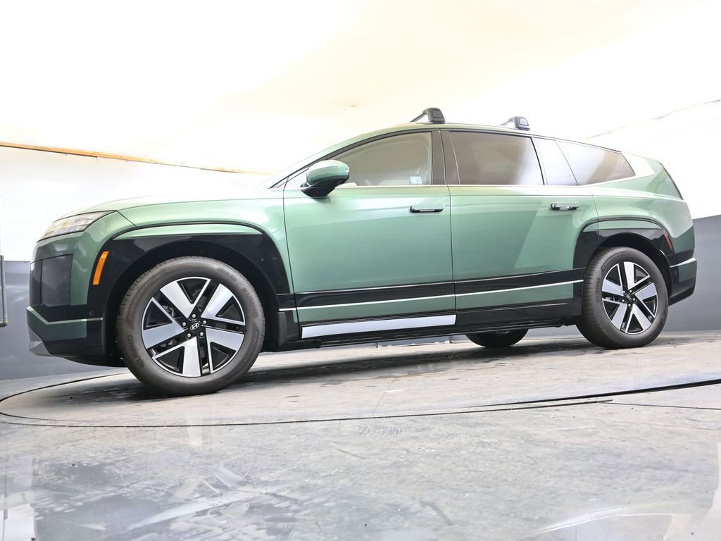 Used 2026 Hyundai Ioniq 9 SEL image 30