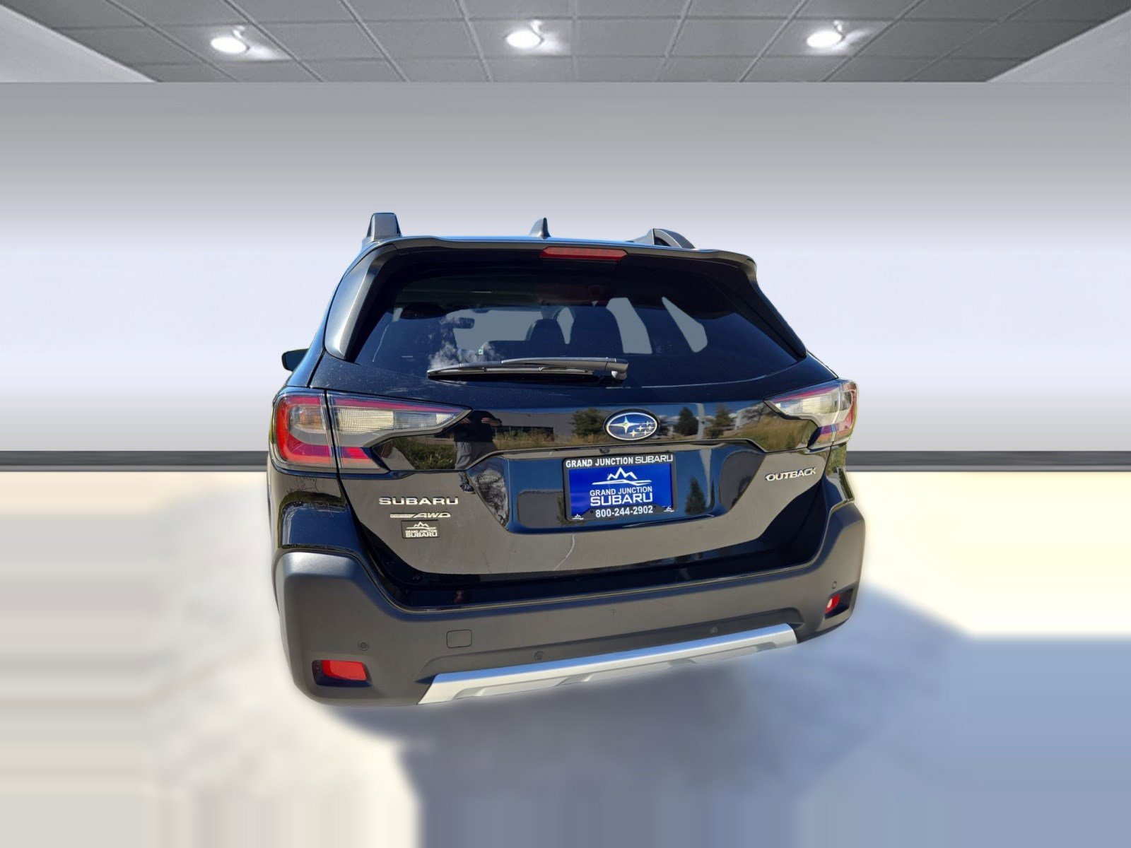 Used 2024 Subaru Outback Limited image 8