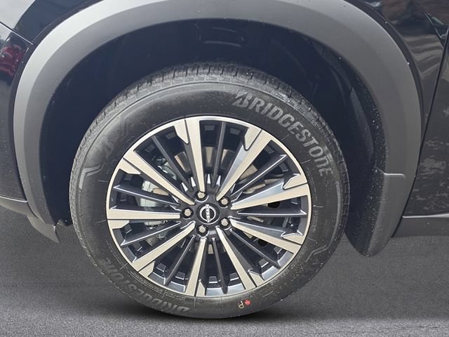 New 2026 Nissan Pathfinder Platinum AWD/4WD image 9
