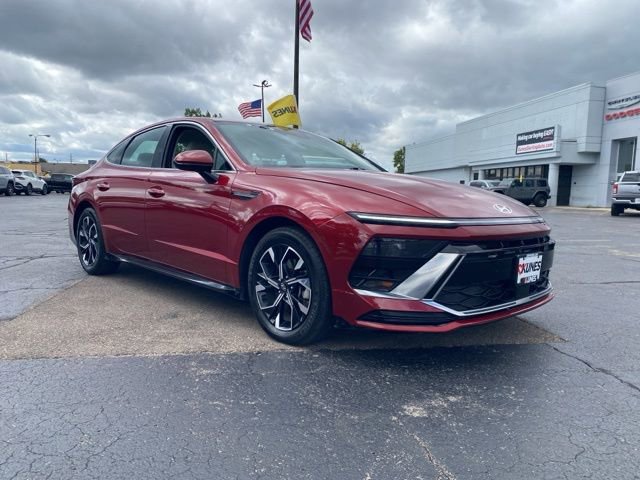 Used 2024 Hyundai Sonata SEL image 4