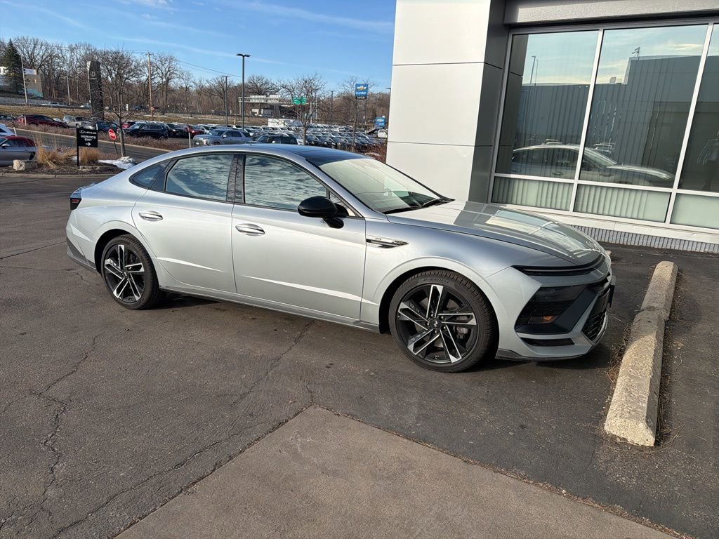 Used 2024 Hyundai Sonata N Line image 4