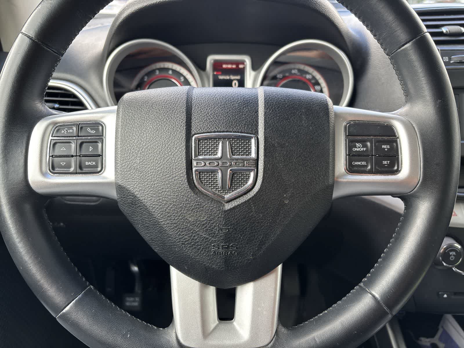 Used 2017 Dodge Journey SXT w/ Comfort/Convenience Group FWD image 9