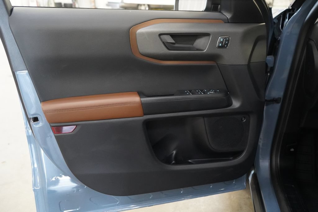 New 2026 Ford Bronco Sport Outer Banks w/ Outer Banks Tech Package+ AWD/4WD image 16