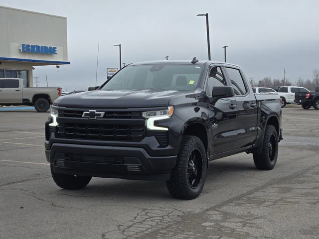 Used 2023 Chevrolet Silverado 1500 RST w/ Z71 Off-Road Package image 3