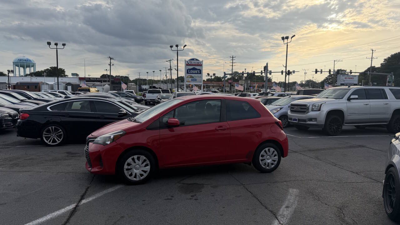 Used 2015 Toyota Yaris L FWD image 20