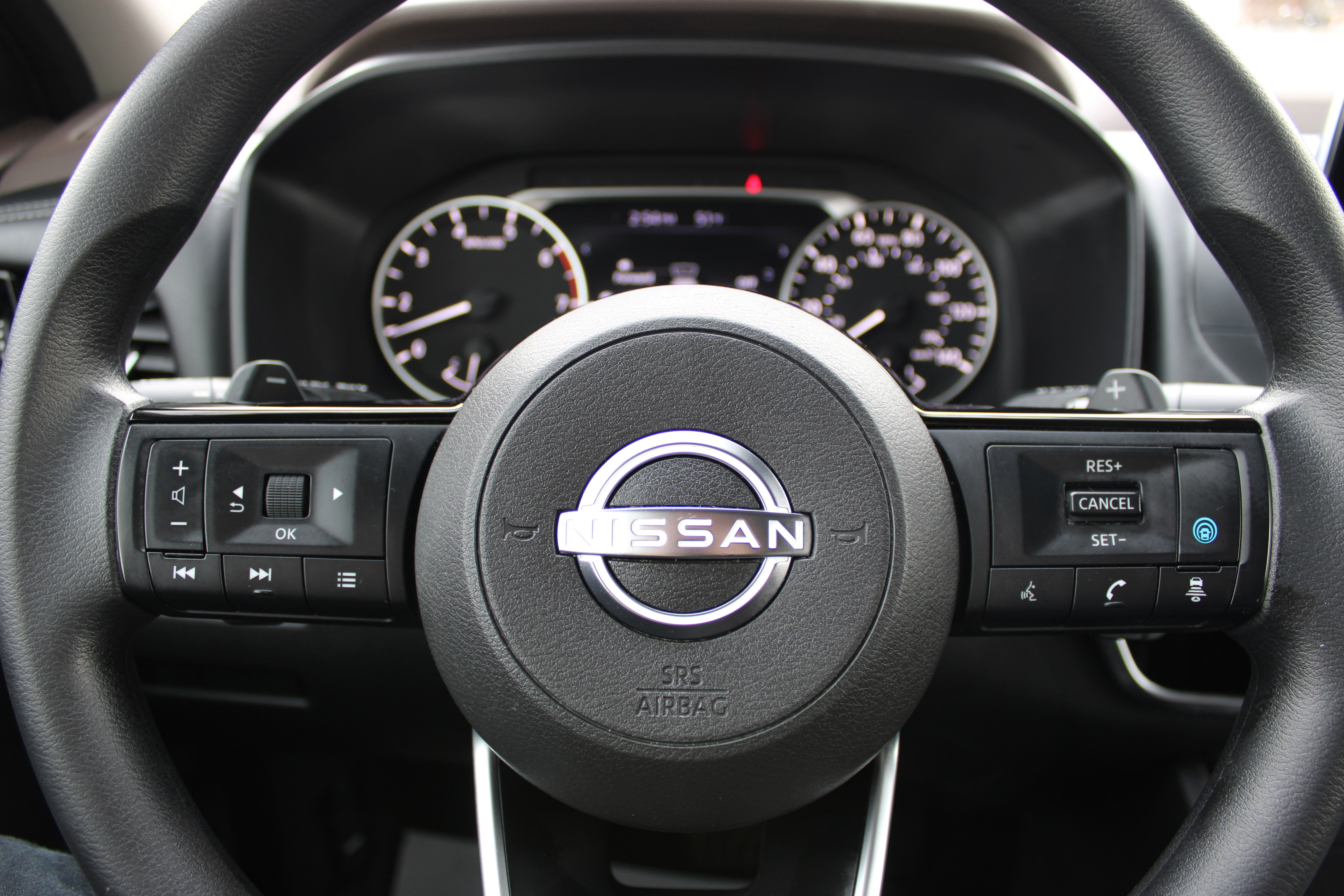 Certified 2022 Nissan Rogue SV AWD/4WD image 23