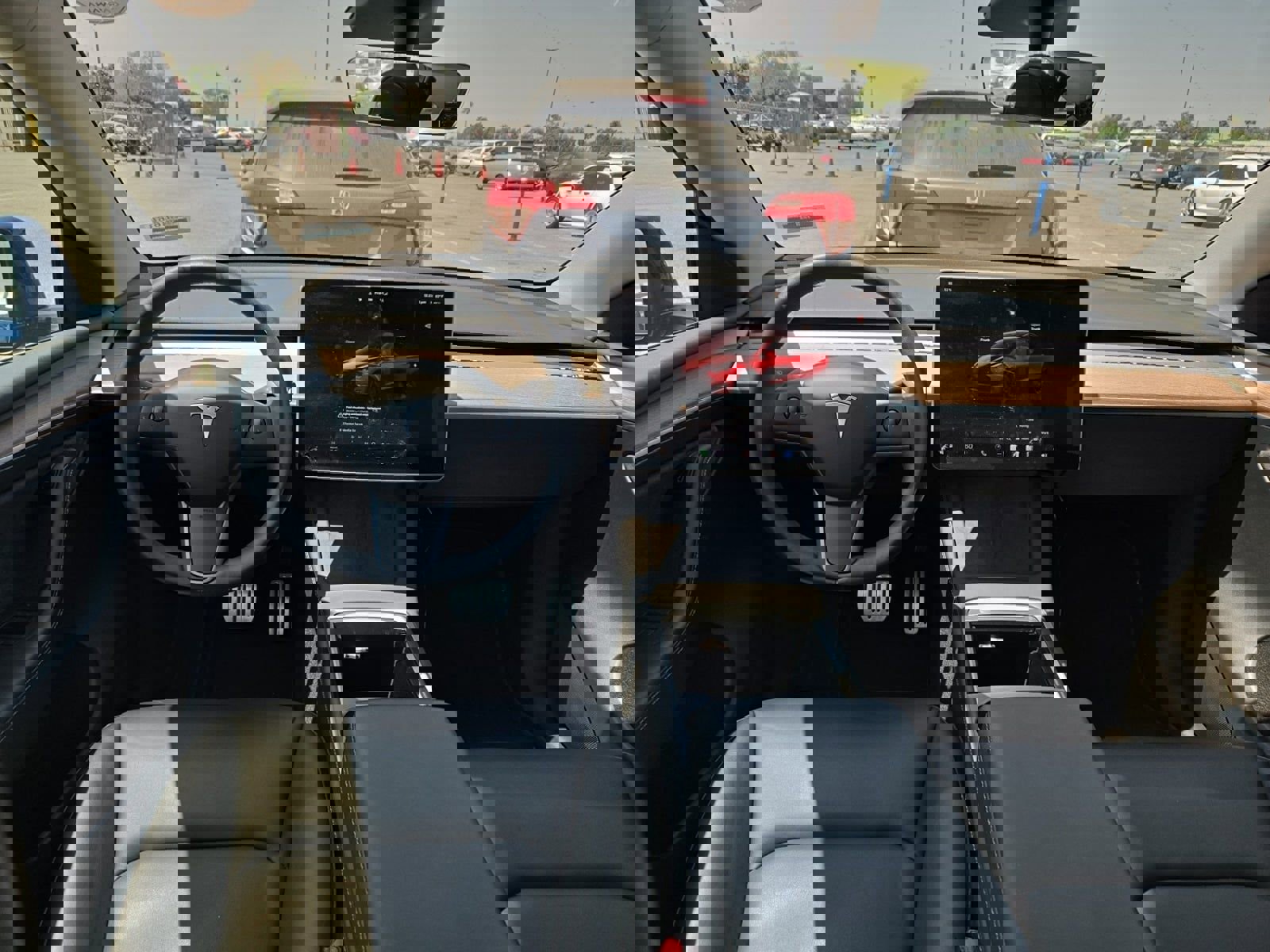 Used 2023 Tesla Model Y Performance image 8