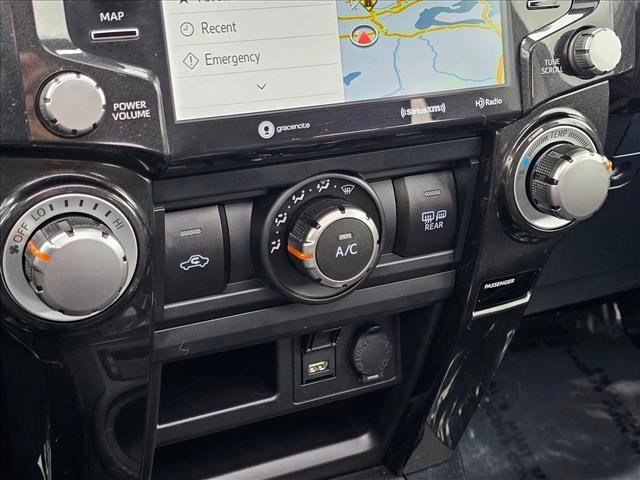 Used 2020 Toyota 4Runner Venture image 28