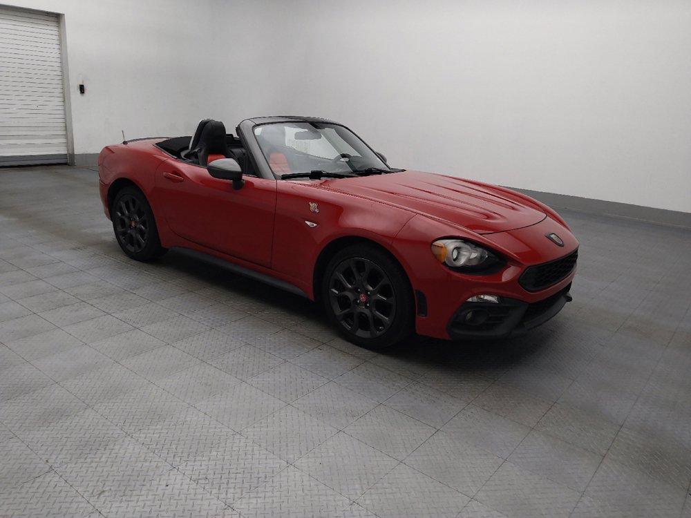 Used 2017 FIAT 124 Spider Abarth RWD image 11