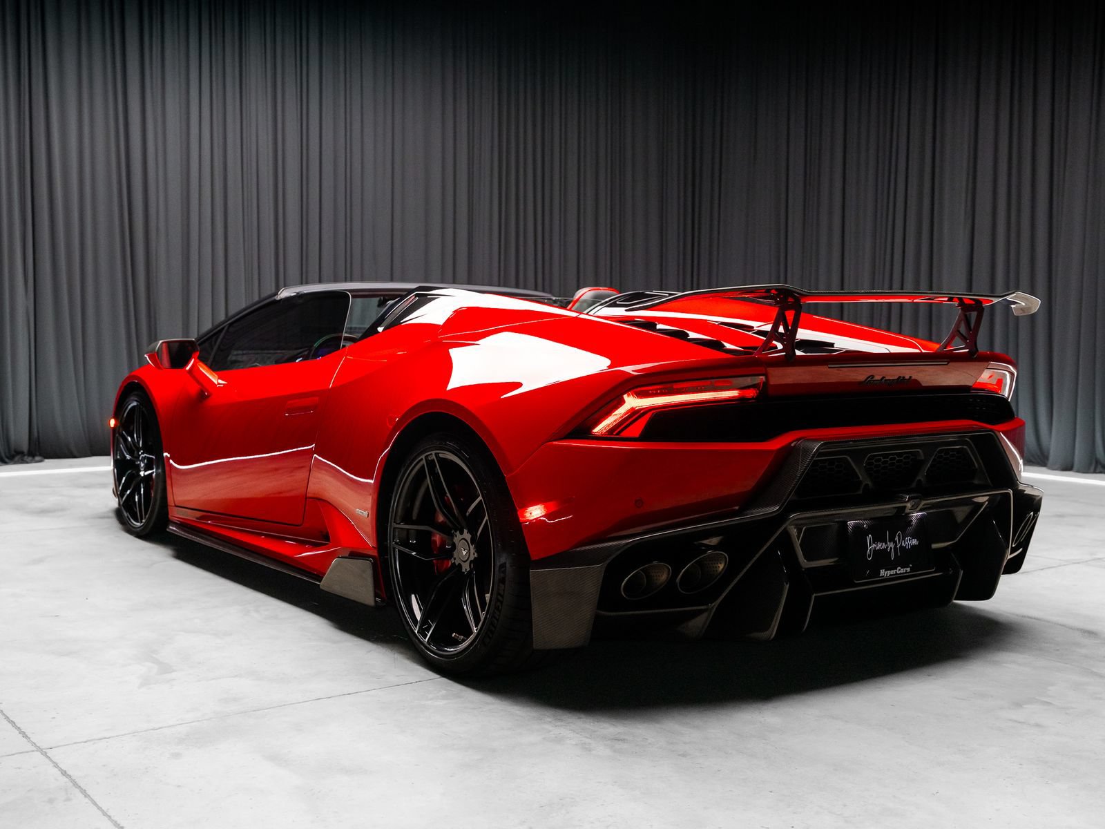 Used 2017 Lamborghini Huracan LP 610-4 AWD/4WD image 36