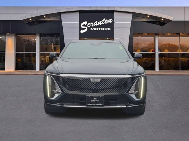 Used 2024 Cadillac Lyriq Tech w/ Driver Assist Package AWD/4WD image 8