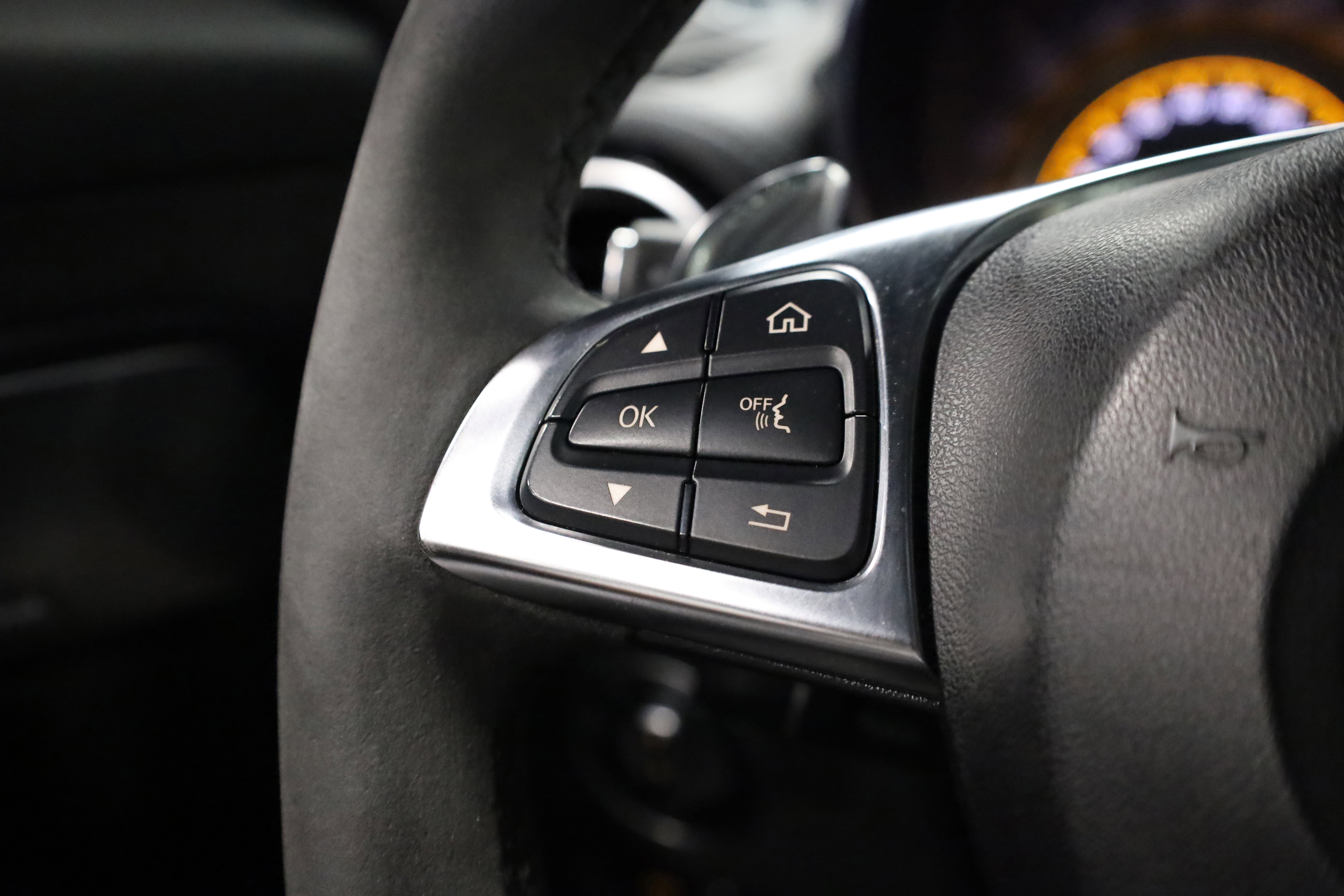 Used 2016 Mercedes-Benz AMG GT S image 22