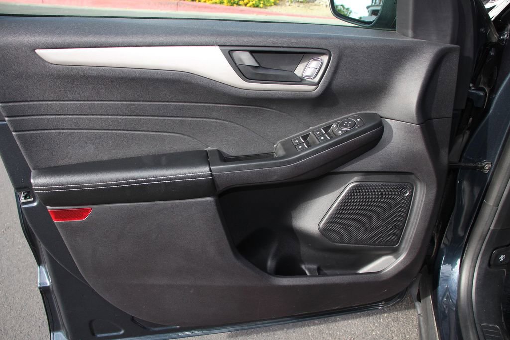 Certified 2022 Ford Escape SE w/ Convenience Package FWD image 22