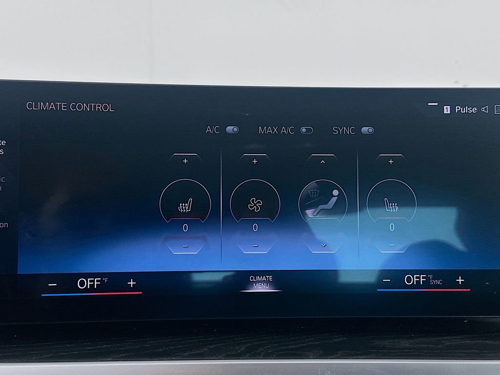 Used 2023 BMW 330i xDrive Sedan w/ Premium Package AWD/4WD image 16