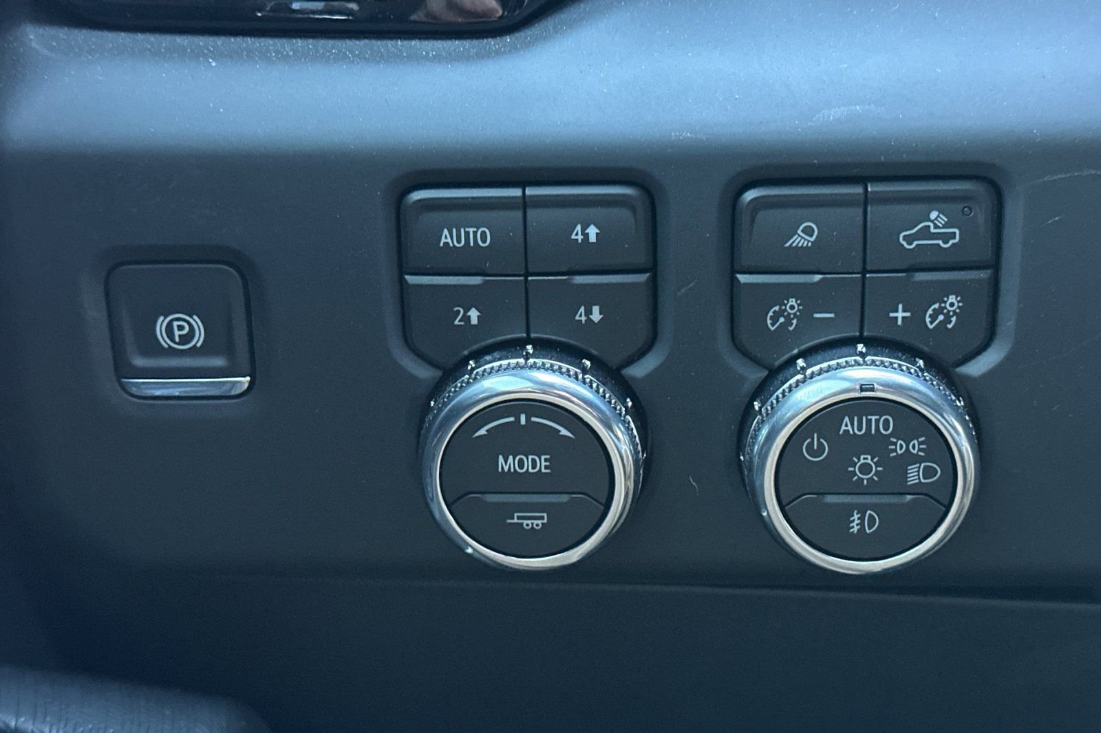 New 2026 GMC Sierra 1500 AT4X w/ AT4X AEV Edition image 30