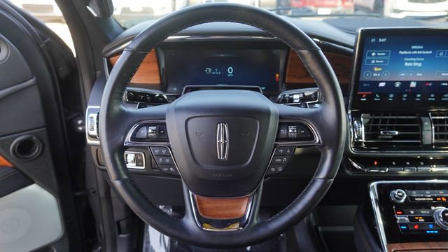 Used 2023 Lincoln Navigator Black Label image 30